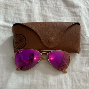 Pink Aviator Ray Bans